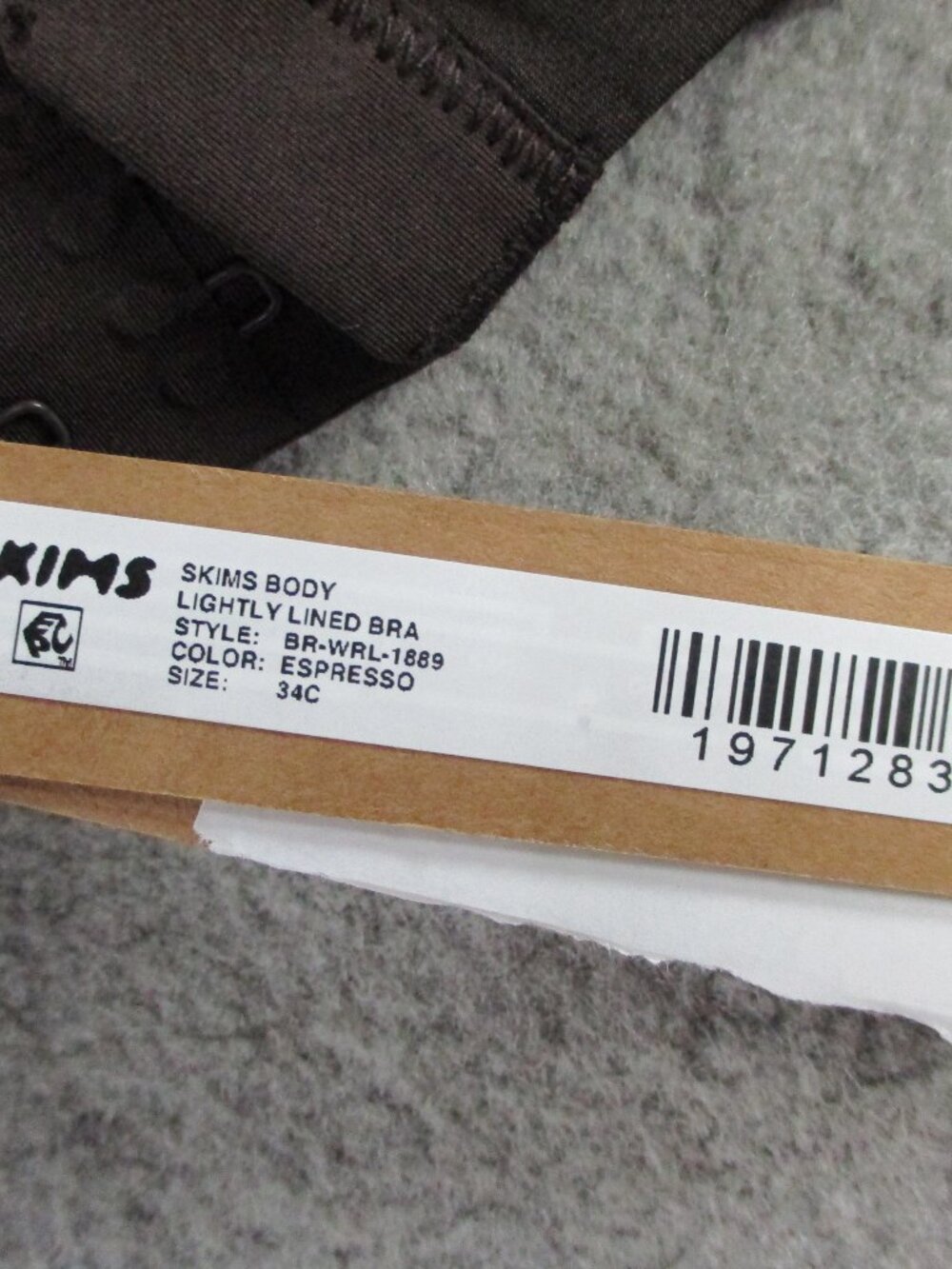 SKIMS Body Lightly Lined Bra Womens 34C Espresso Brown T Shirt Demi NEW - Picture 4 of 6